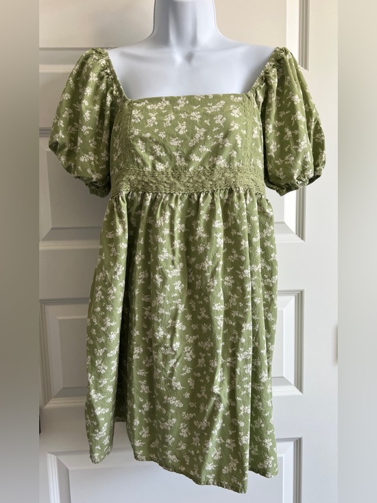 Celebrity Pink Dresses & Skirts - CELEBRITY PINK Boho Cottagecore Babydoll Abercrombie Size M Floral Crochet